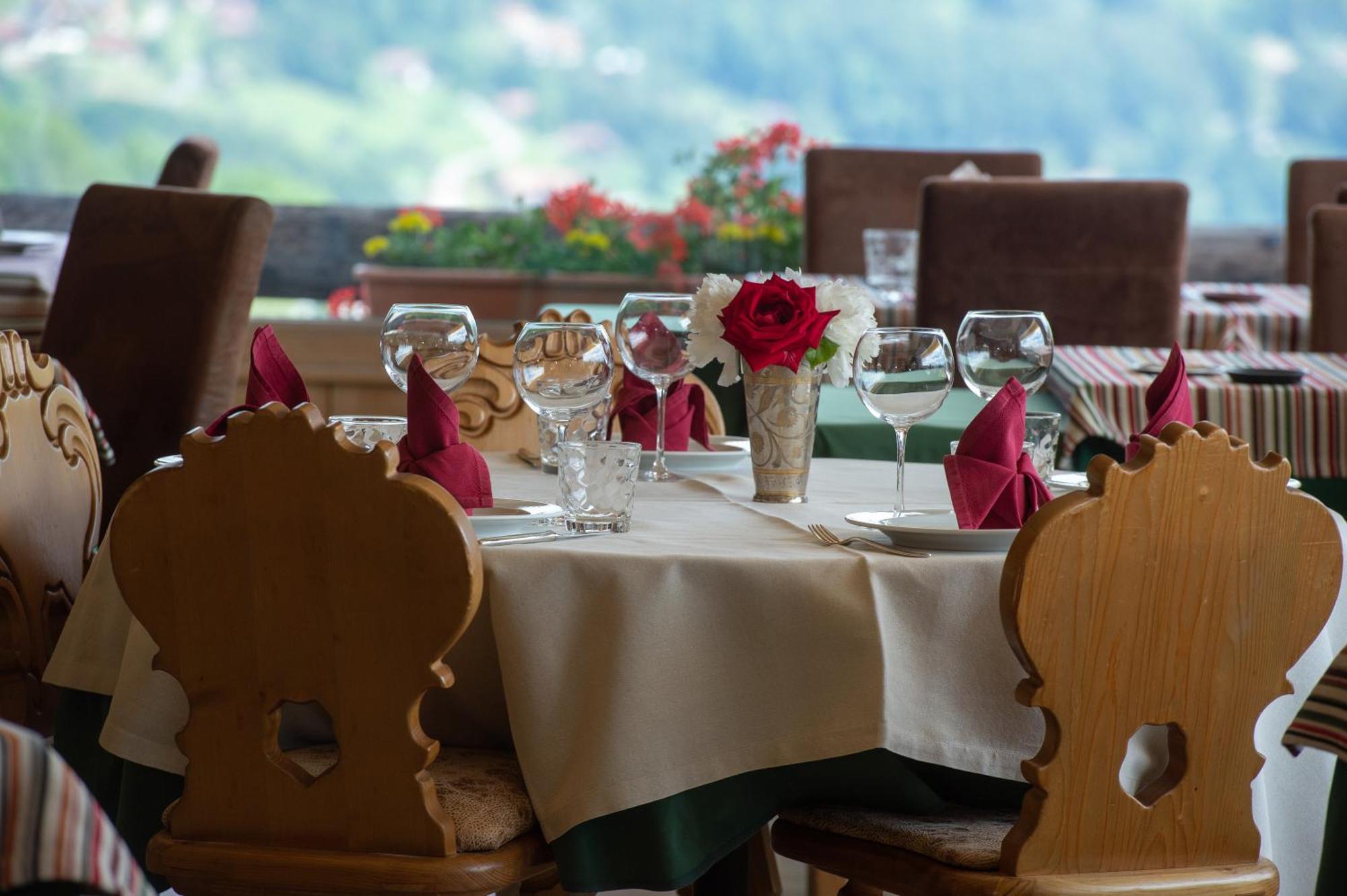 Hotel Le Chamois D'Or Cordon Esterno foto